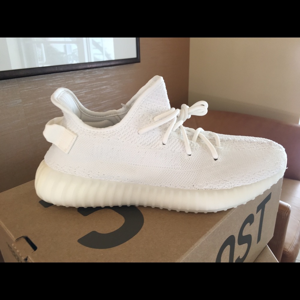 Yeezy 350 V2 Boost Triple White